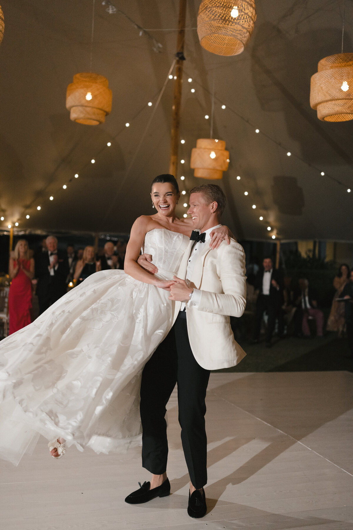 Palm Beach Jupiter Vero Beach wedding planner wedding design wedding coordination Florida wedding full service wedding planner full service wedding management South Florida wedding colorful wedding design partial wedding johns island 43