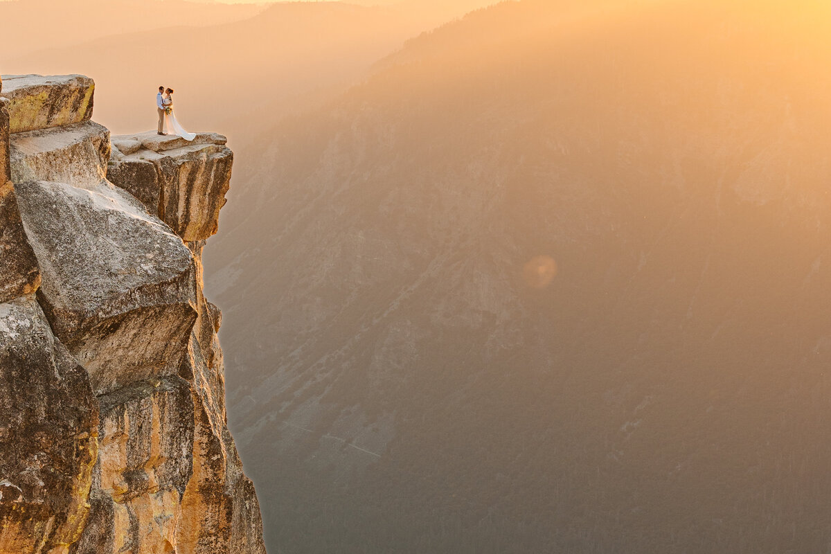 YOSEMITE-ELOPEMENT-PHOTOGRAPHER-39