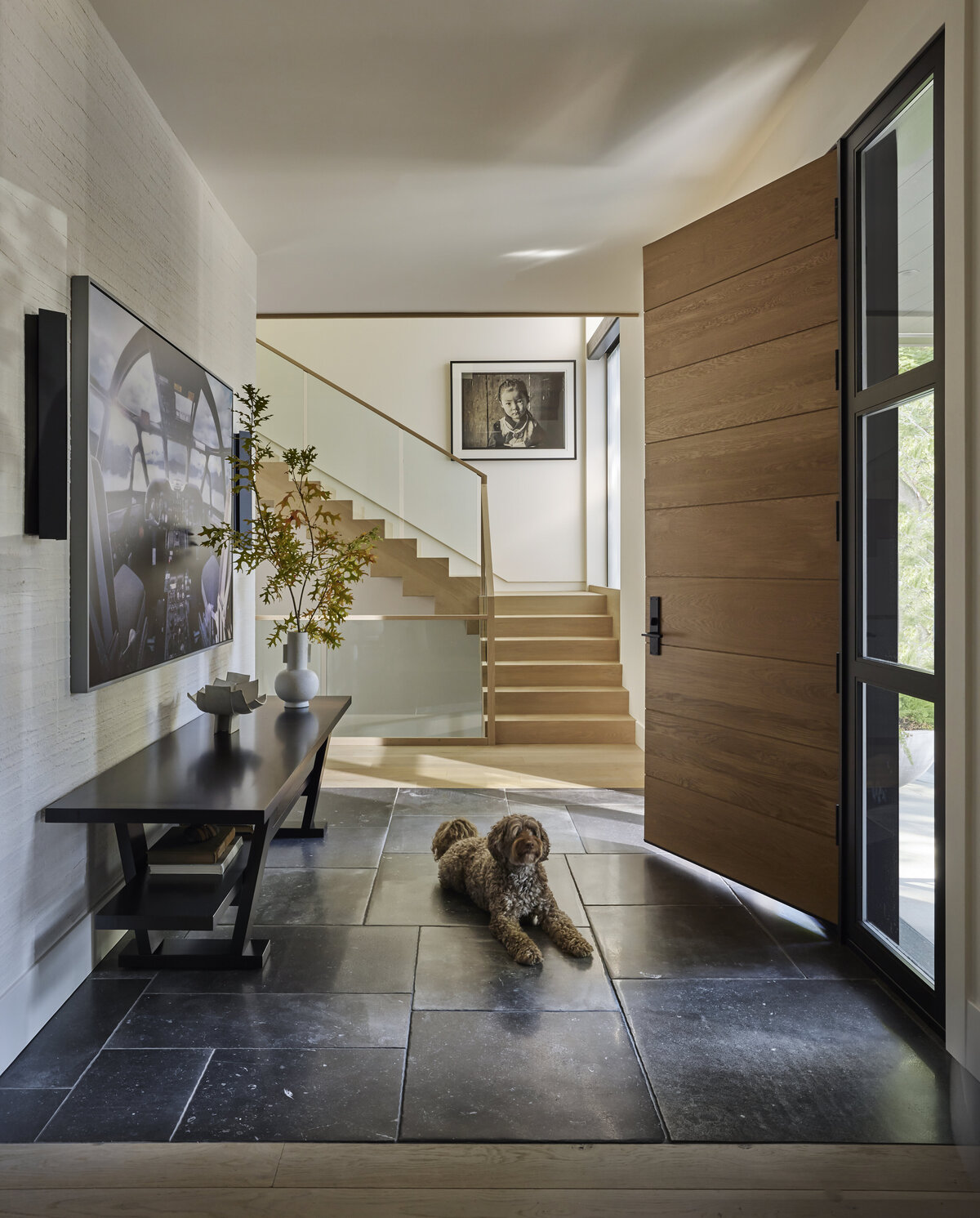 FOYER