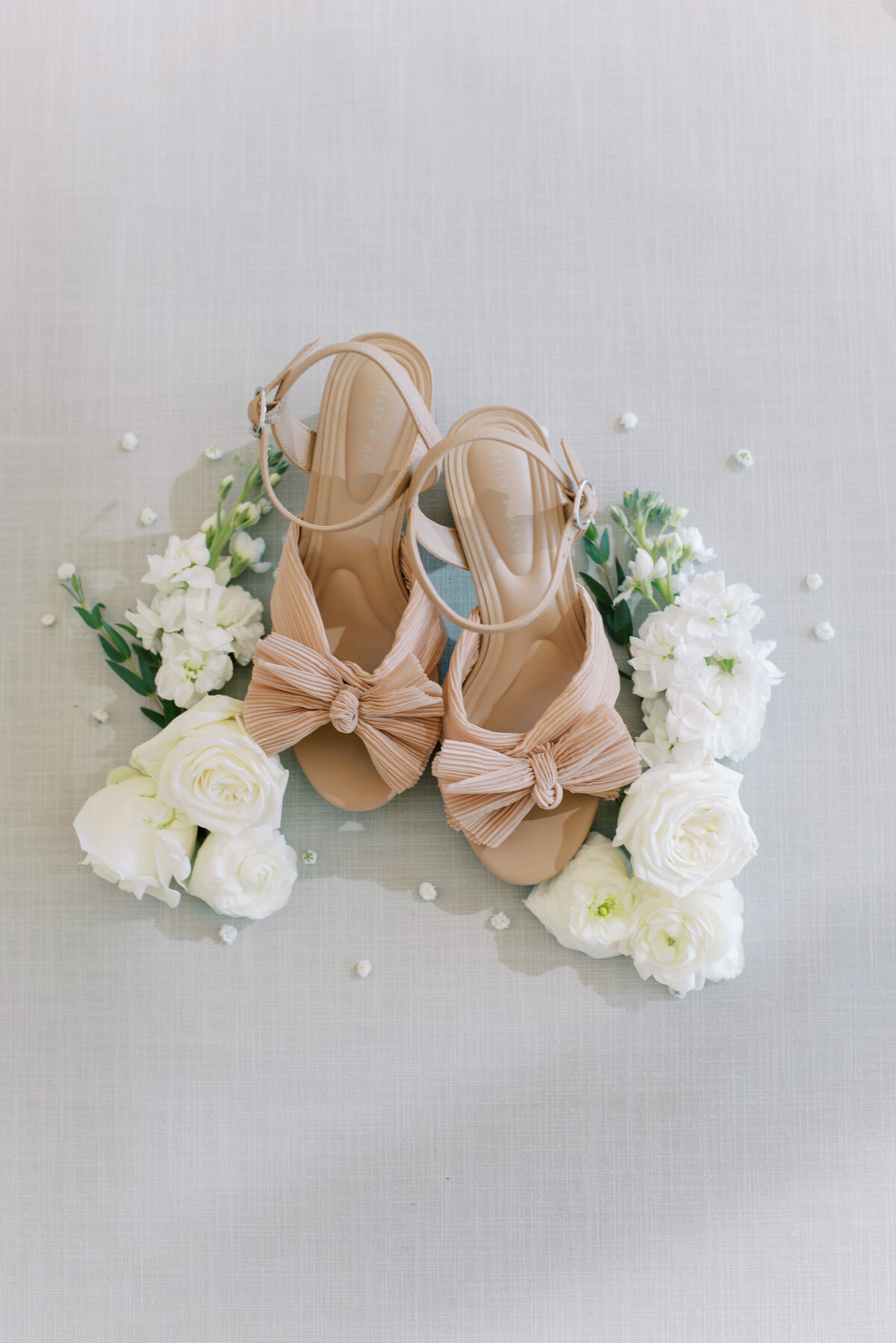 cassie-nichole-photography-dayton-ohio-wedding-photographer-hannah-jeff-wedding-day-sneak-peeks-2