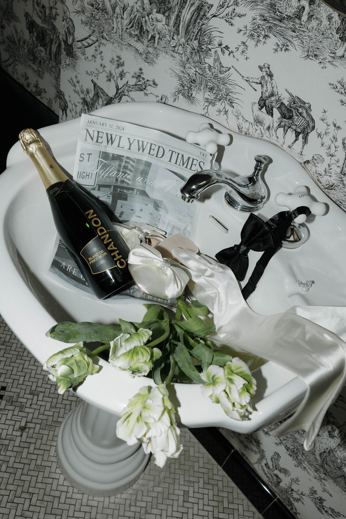 ClassicEuroStyledSession116132