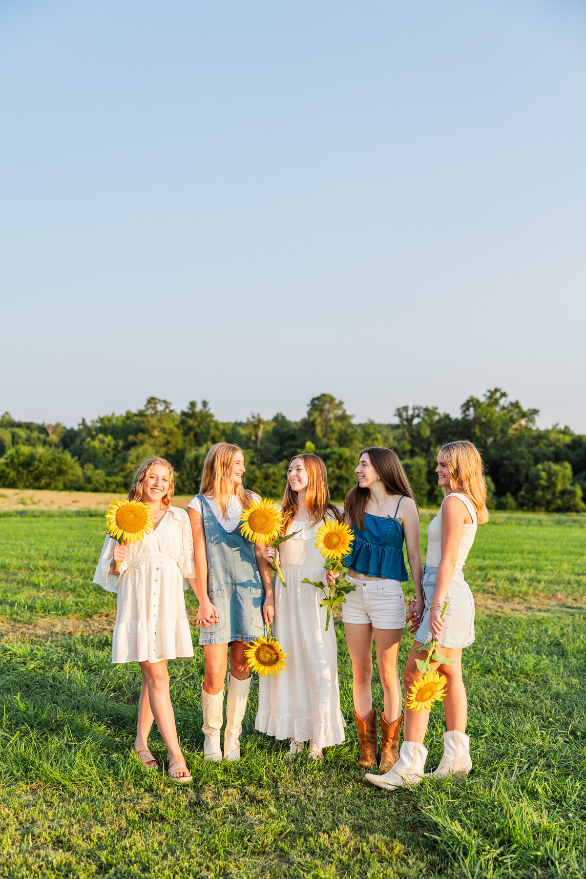 Senior-Rep-Team-Sunflowers-Richmond-Kelsey-Marie-Photography-2024-6141