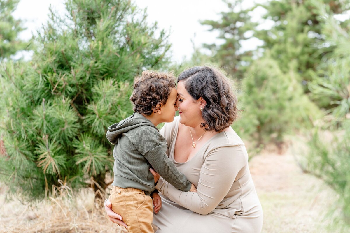 Austin-TX-Fall-Mini-Session-Magnolia-and-Grace-Photography-Co-VivianaG-# (1)-47