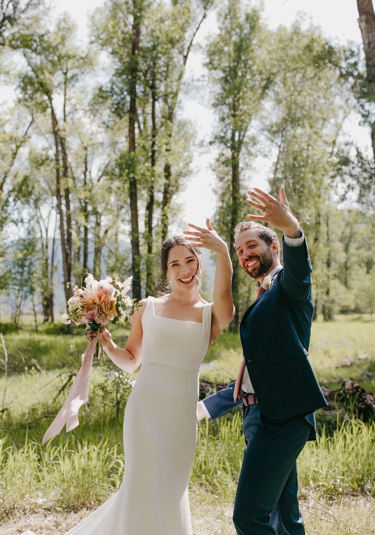 bride-groom-just-married-outdoor-ceremony 