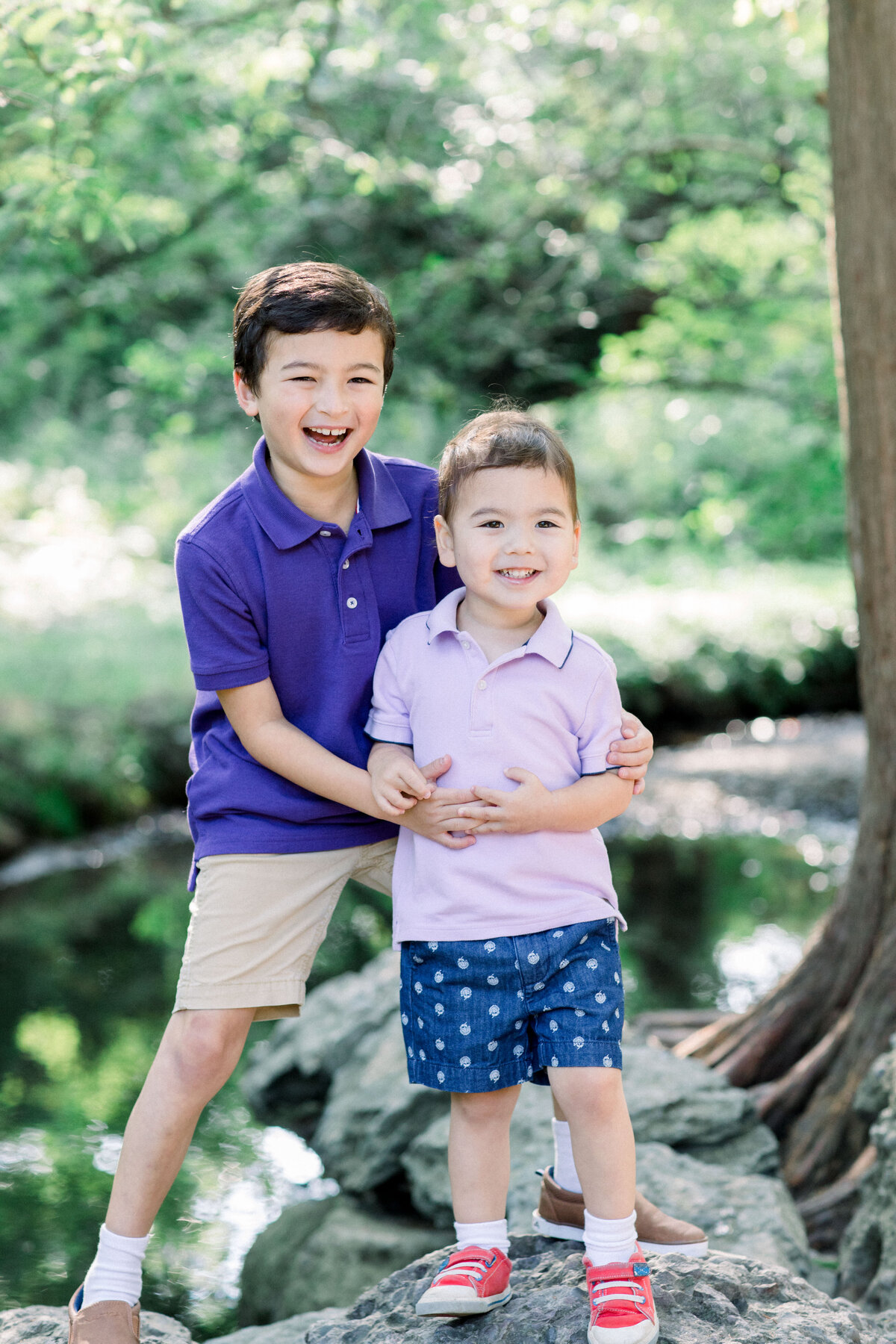 two brothers at new hampshire family photoshoot