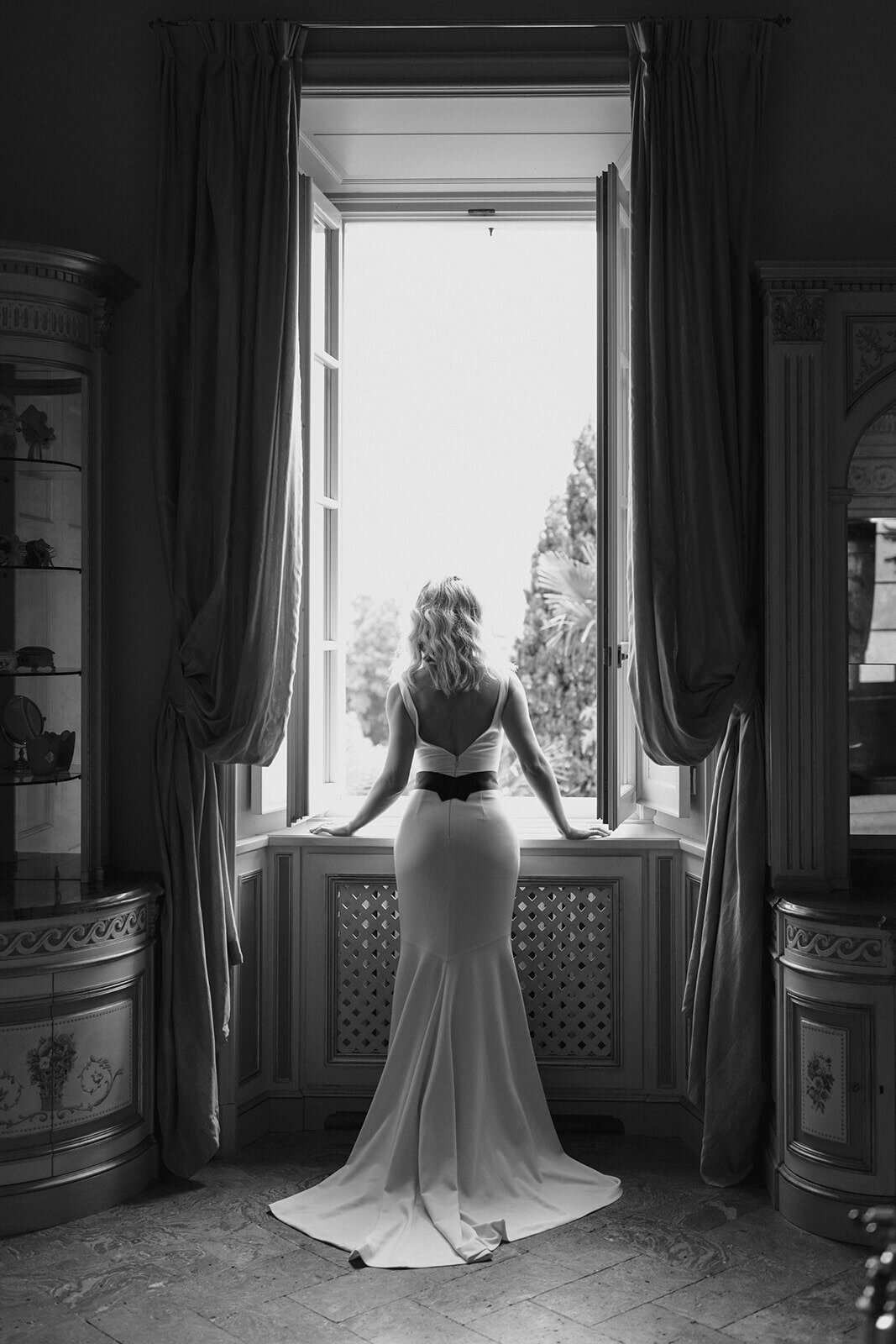 Lake-Como-Wedding-Italy-Larisa-Shorina-Photography-Luxury-Elegant-Destination-Weddings-28