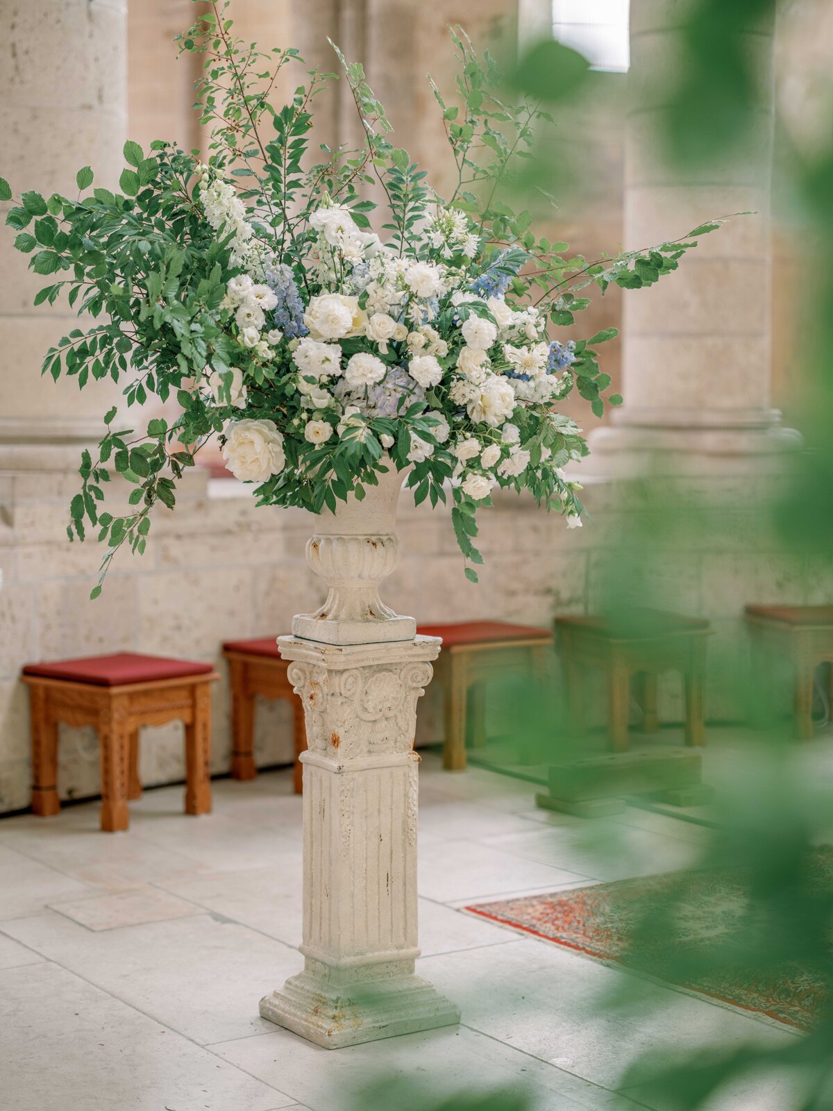 Chateau de Baronville wedding Paris florist4