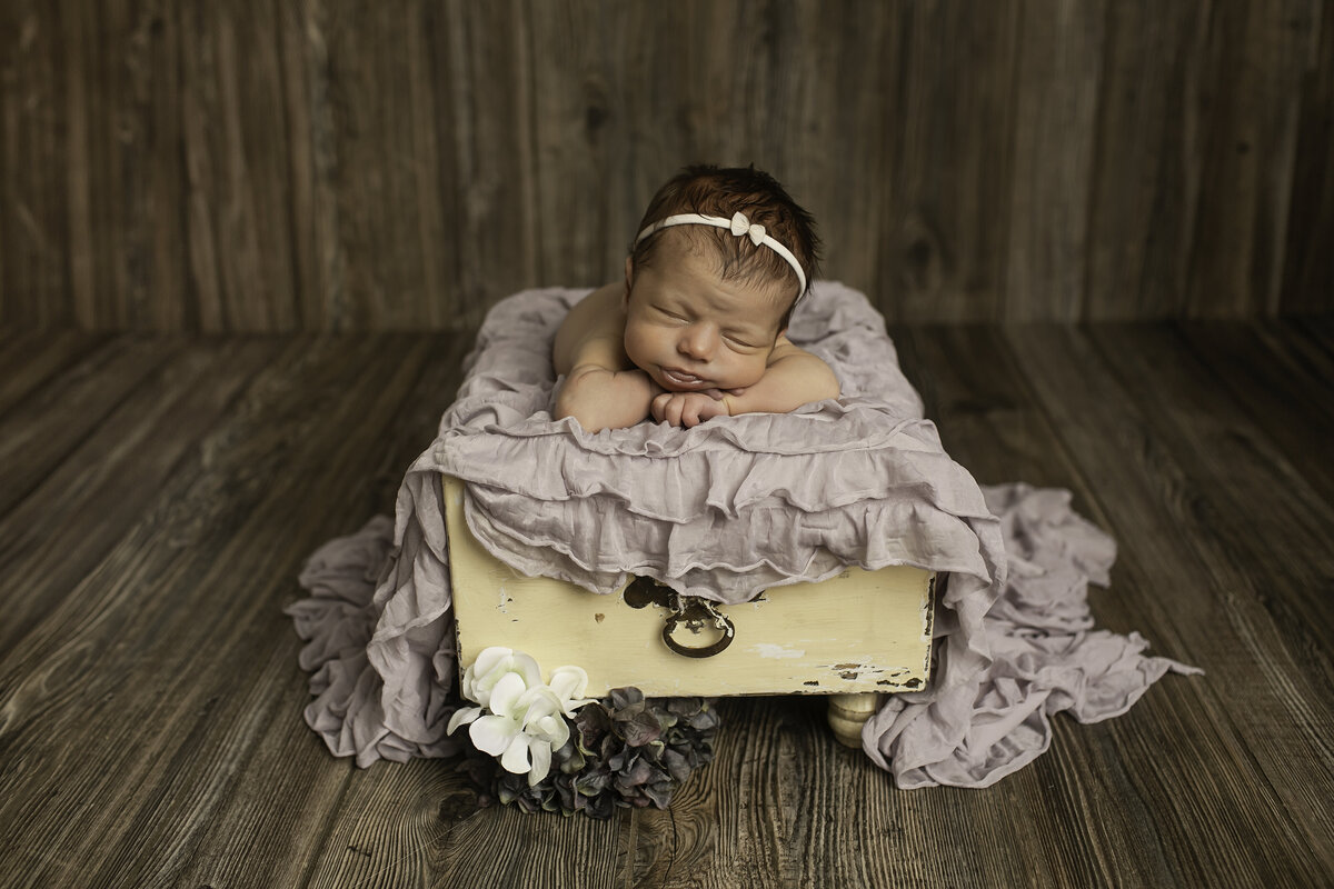 DFW-newborn-photographer-chunky-monkey-24