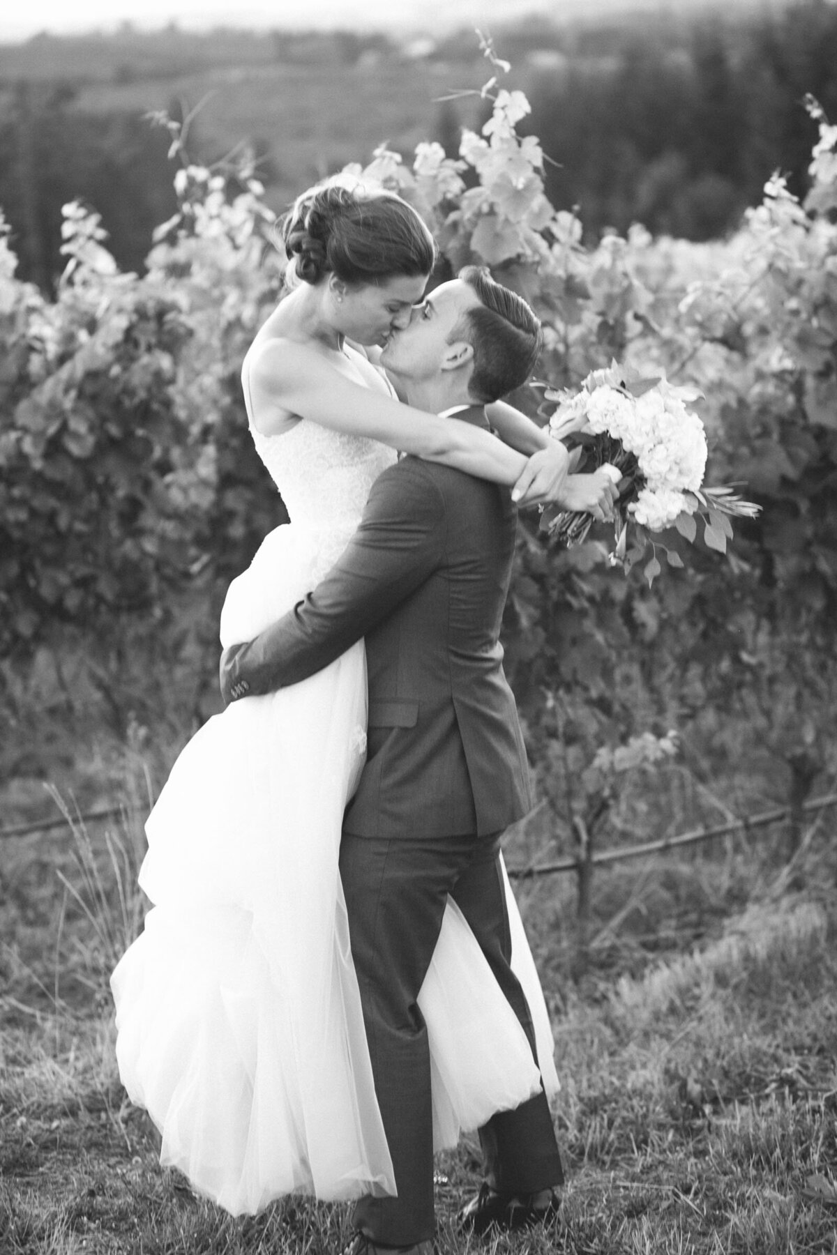 ponzi vineyard wedding photos-56