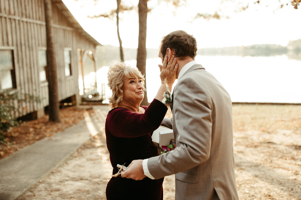 columbus-west-point-mississippi-wedding-waverly-waters-groom-mother-emotional