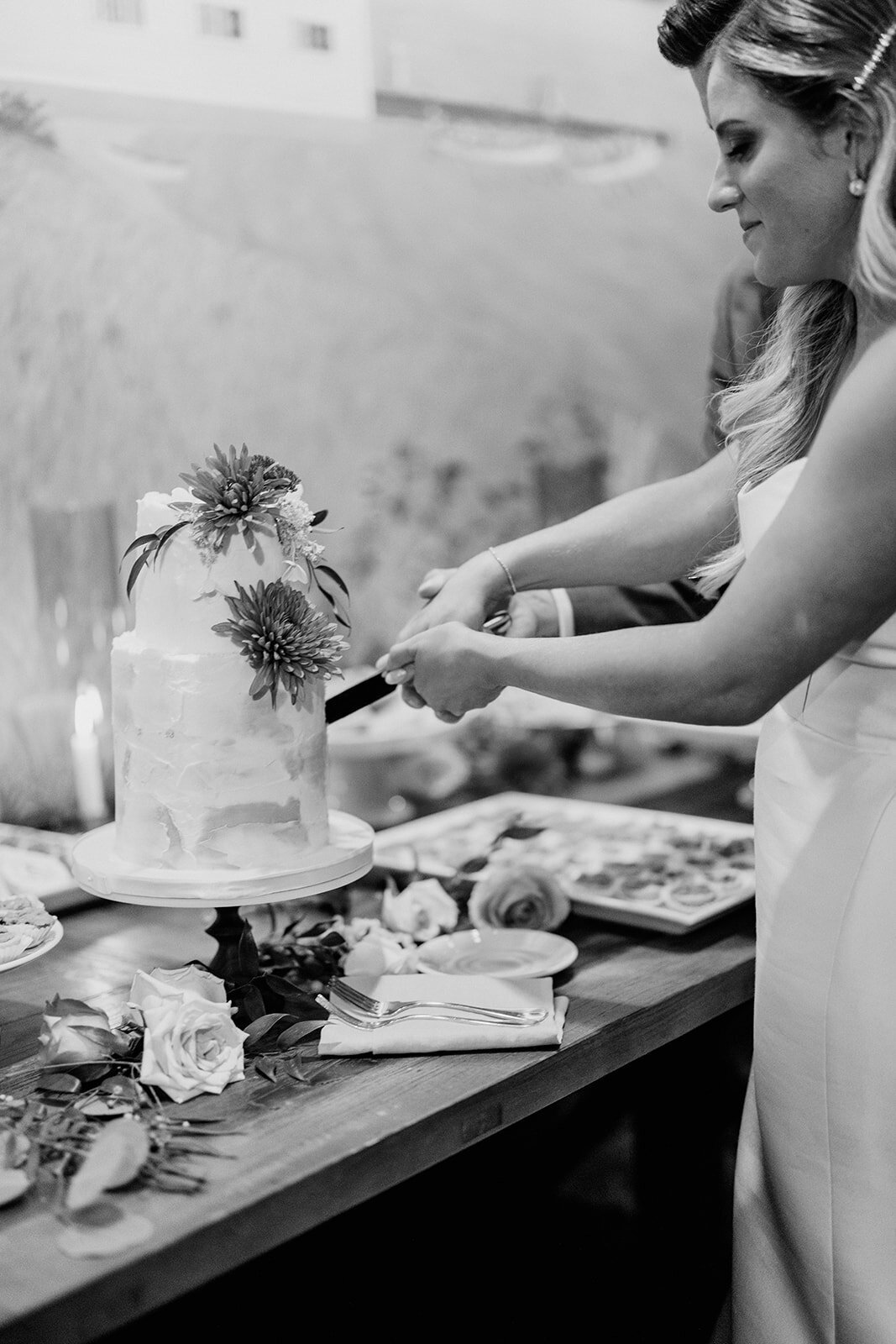 Inns of Aurora Verve Event Co. Finger Lakes Wedding Cake Cutting The Kruks Photography-1302