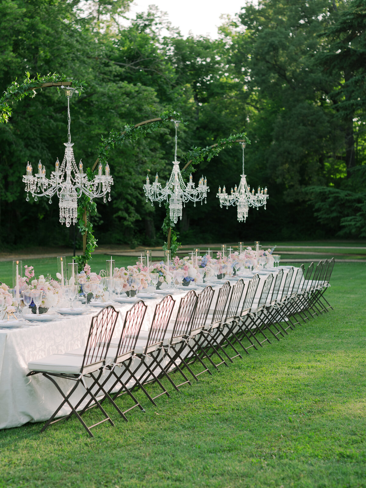 Jennifer Fox Weddings American wedding planning & design agency in Provence, crafting luxury weddings at Château de Fonscolombe sophieeptonphotographyjordynrichardwedpreview-118