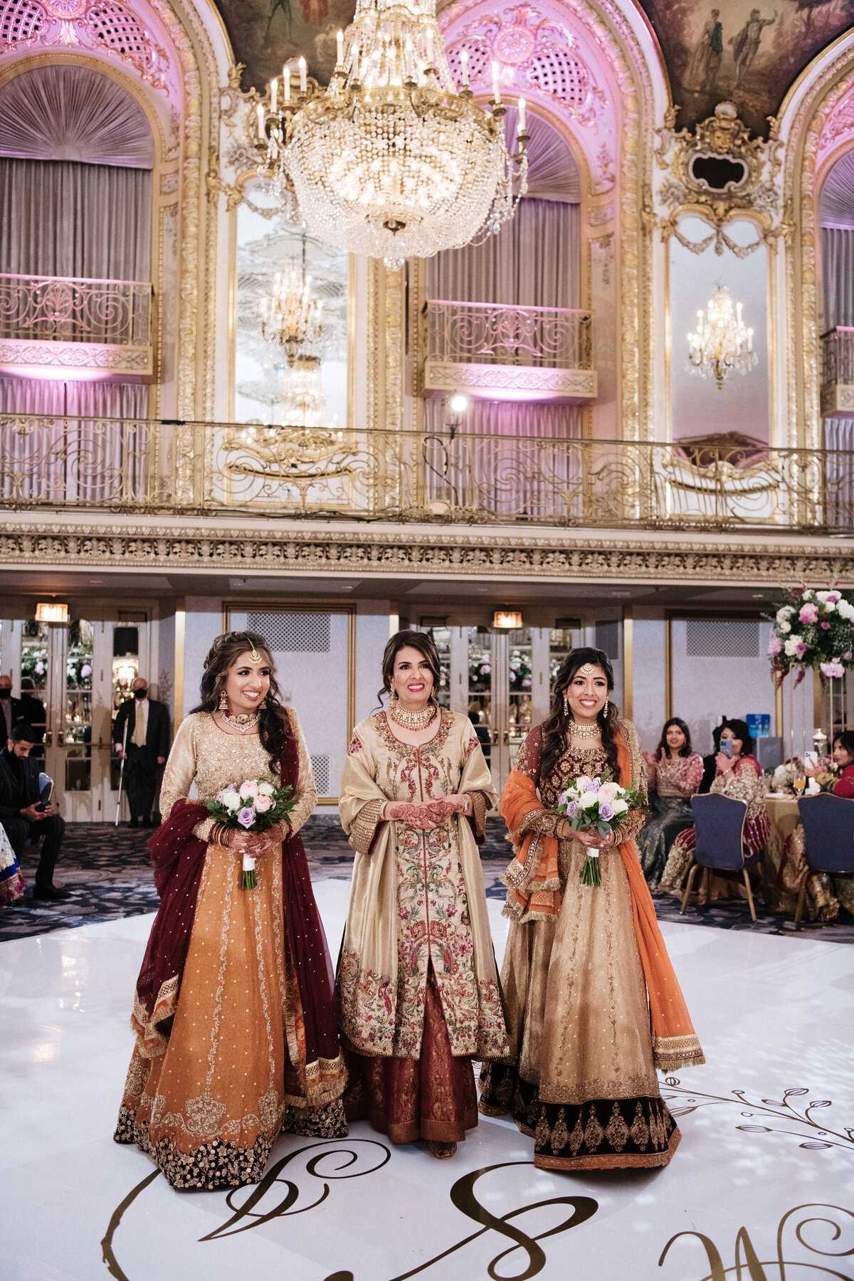 maha_studios_wedding_photography_chicago_new_york_california_sophisticated_and_vibrant_photography_honoring_modern_south_asian_and_multicultural_weddings19