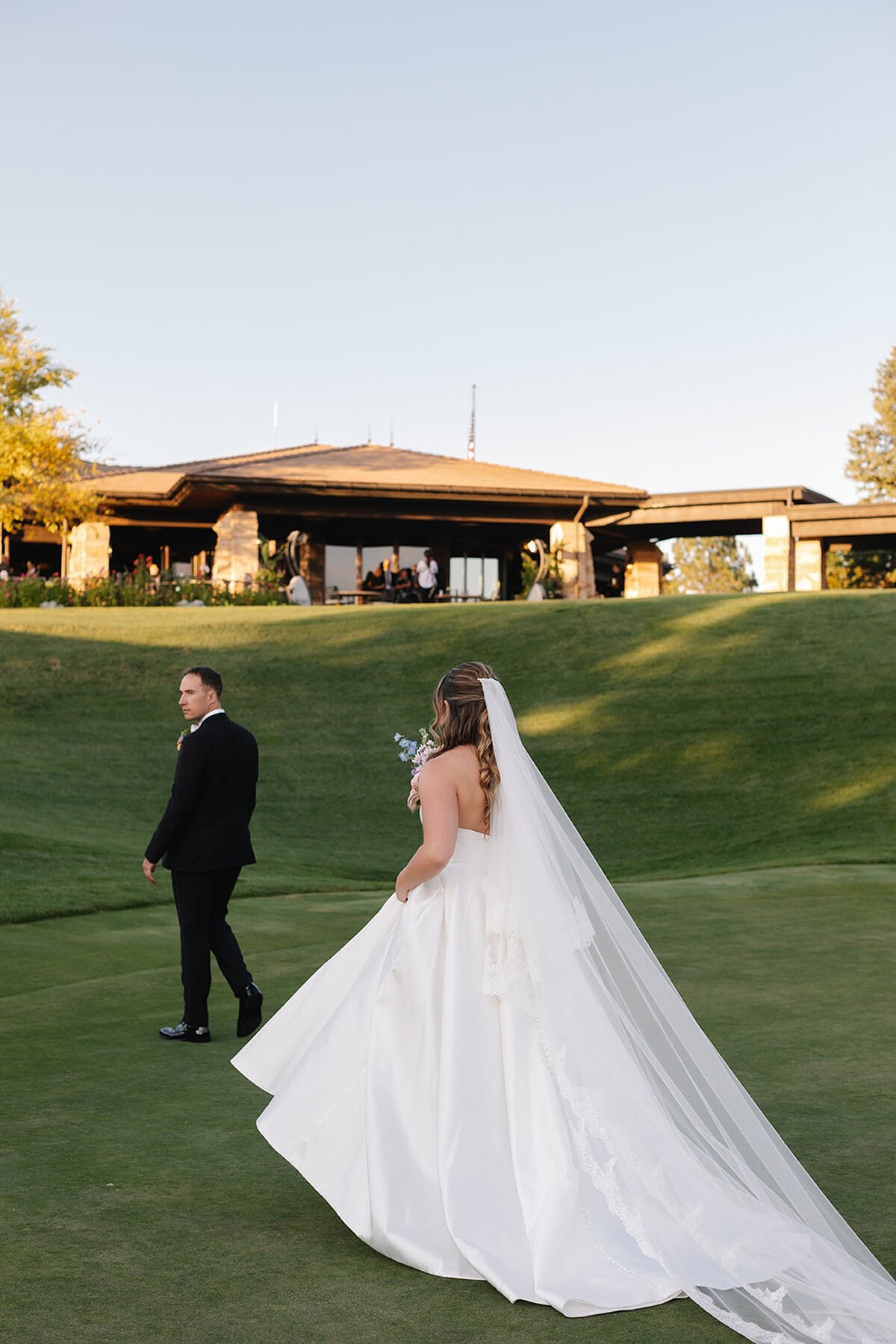 Candid Colorado wedding photographer_0001