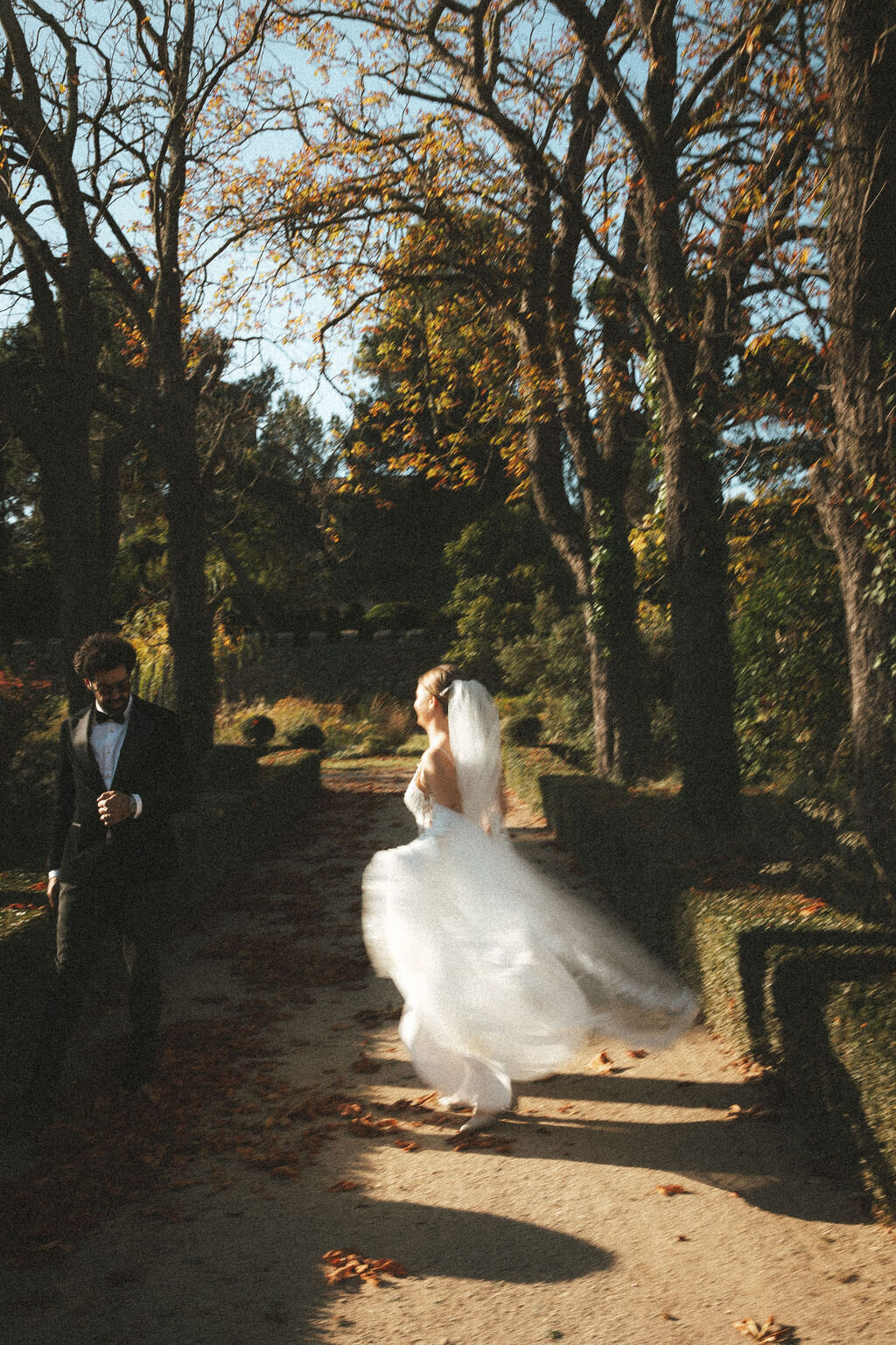 elegant-groom-chateau-d-agel-gardens2