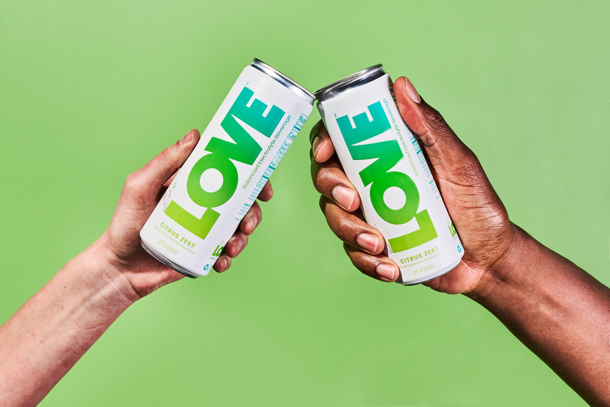 los-angeles-beverage-photographer-drinks-photography-lindsay-kreighbaum-be-love-electrolyte-drink-still-life-lifestyle-canned-drink-23