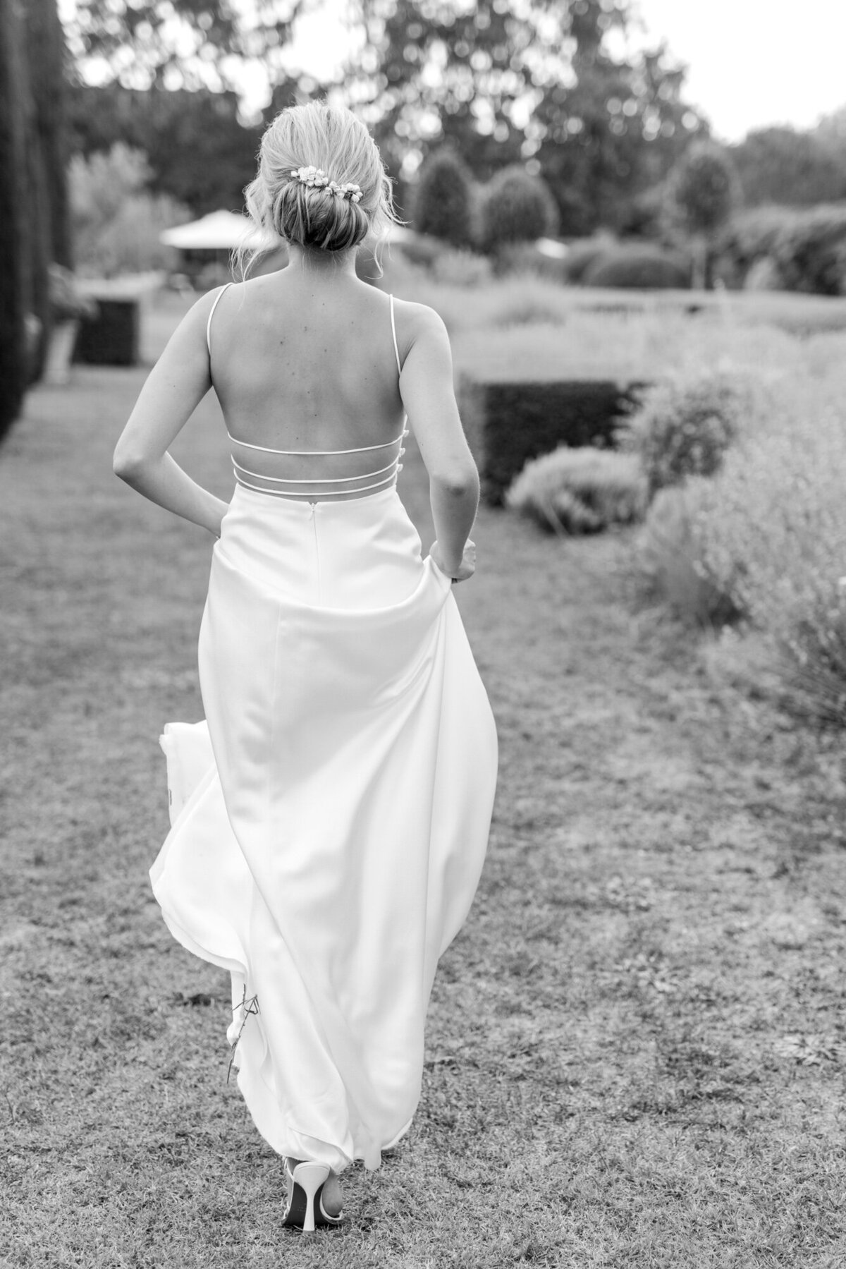 Maïlys Fortune Photography Husband Wife Wedding Weddings Photography France Switzerland Italy Timeless Dreamy Imagery Bilingual French English Destination Weddings Destination Wedding Provence French Riviera Paris Lake Como Tuscany137