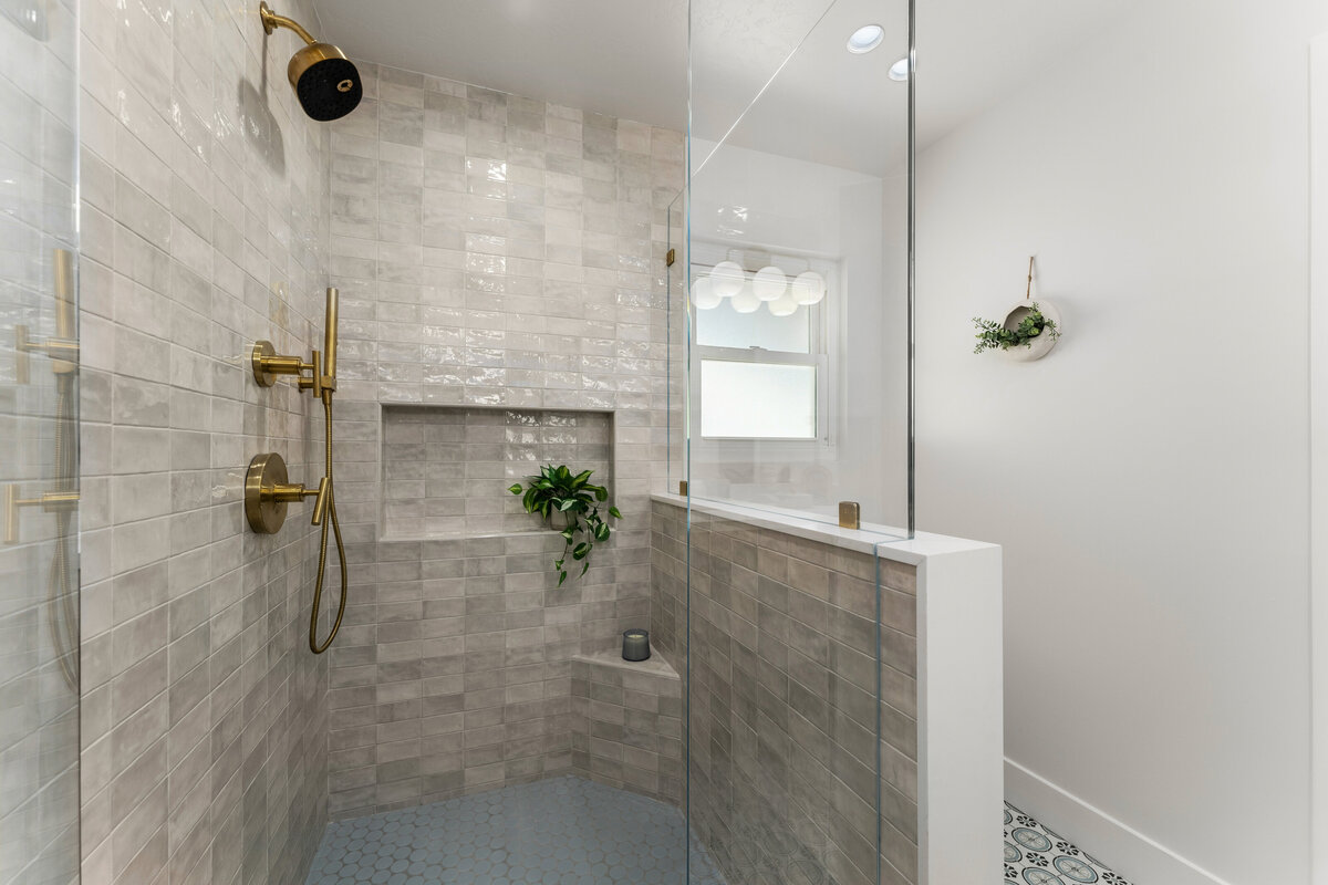 026_TPP_Battres_735EMonroeAve