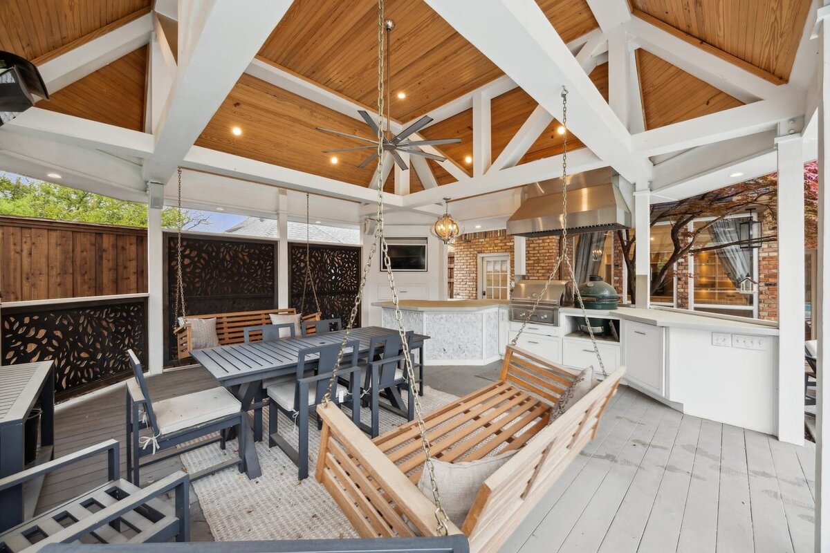 17828_cedar_creek_canyon_dallas_tx_outdoor_kitchen_gazebo_-_modern_bbq_bar_and_swings_-_haven_realty_group