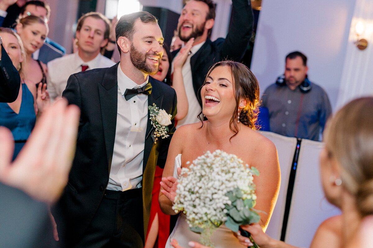 Showit-Template-for-Wedding-DJs-11