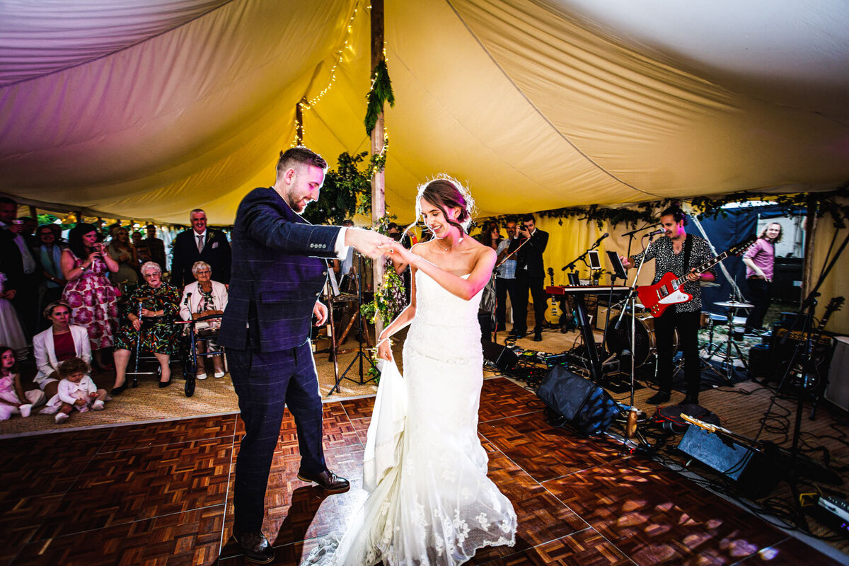 charlottesimon wedding photographer kent-211