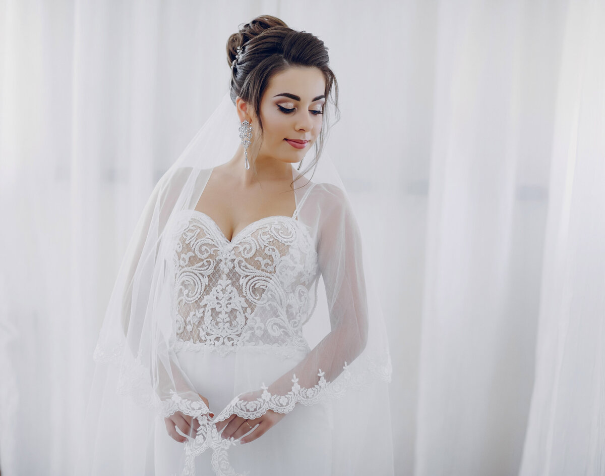 bride in pure white and background