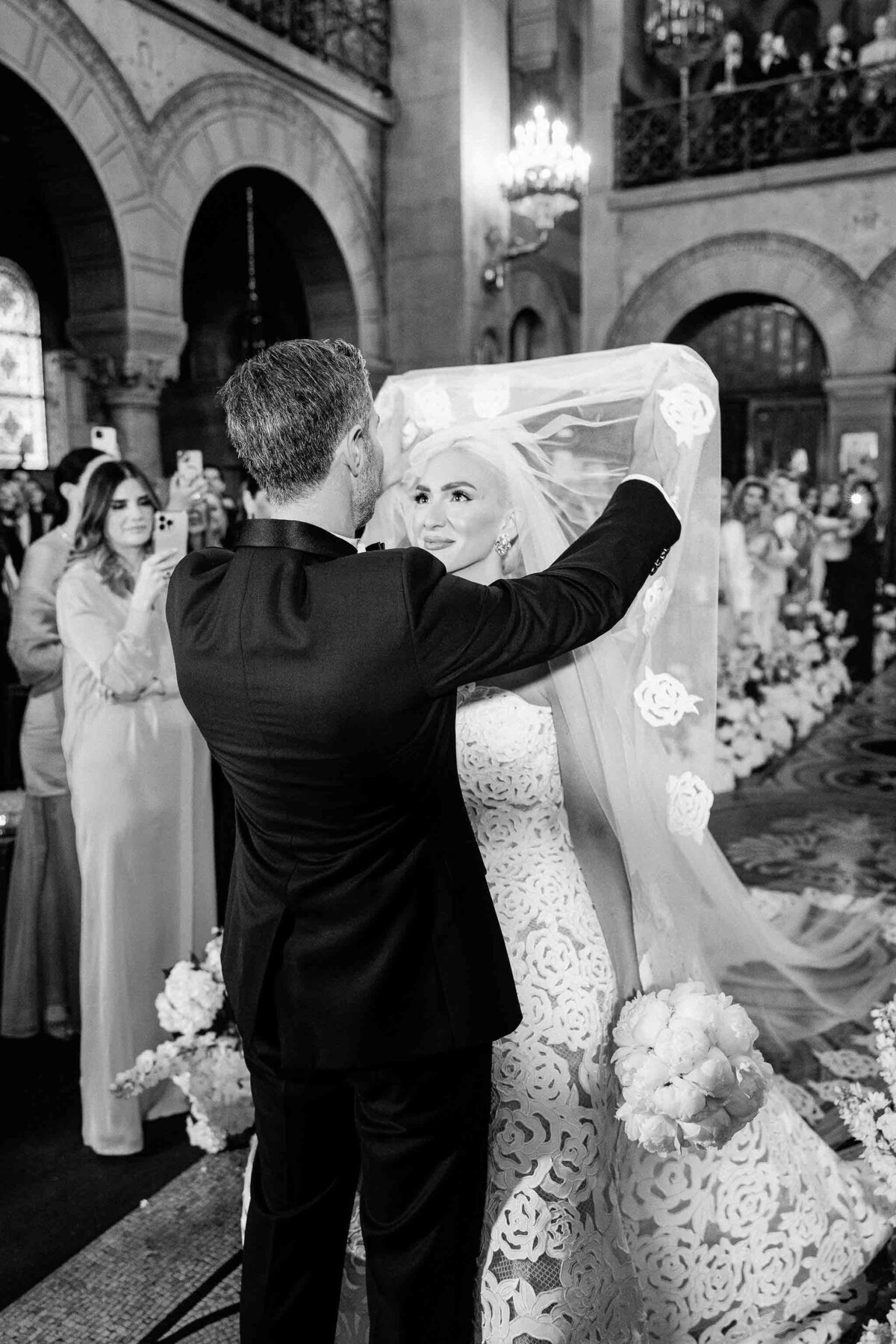 extravagant wedding in paris france 33