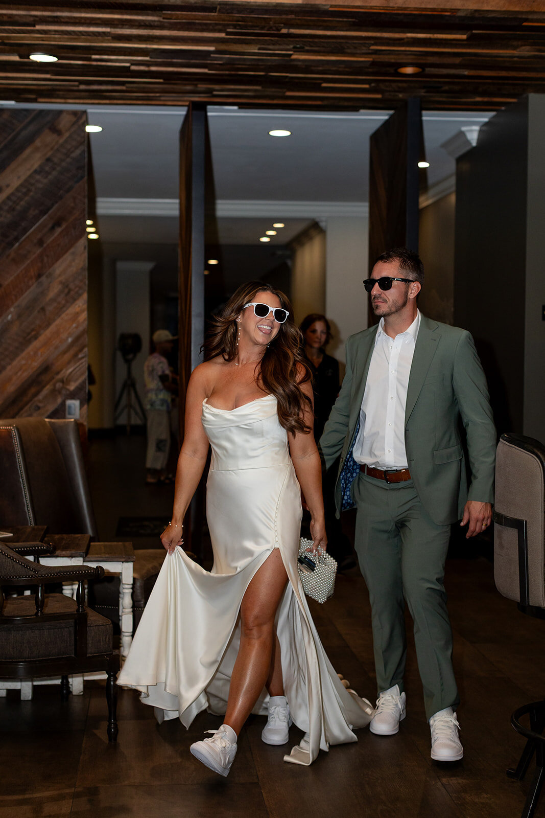 BluffViewArtDistrictWedding_0685