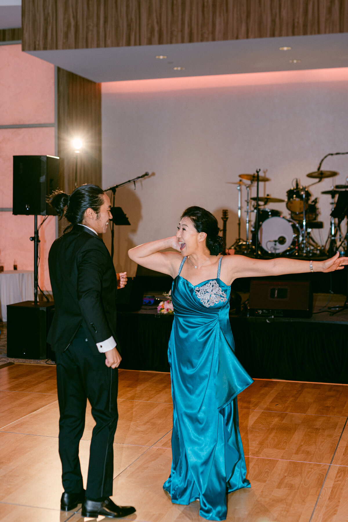 Sneak Peeks Wedding-46