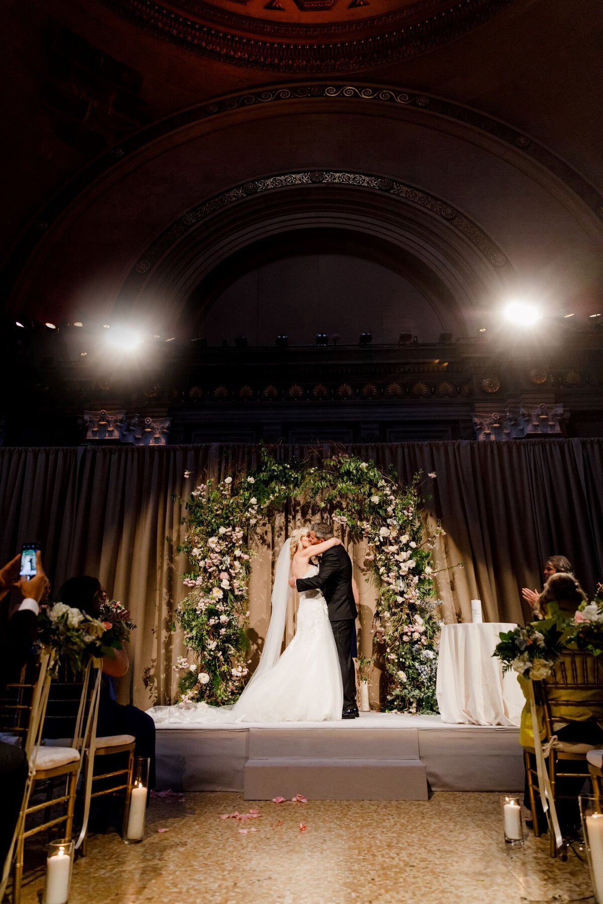 emma-cleary-new-york-nyc-wedding-photographer-videographer-venue-weylin-2