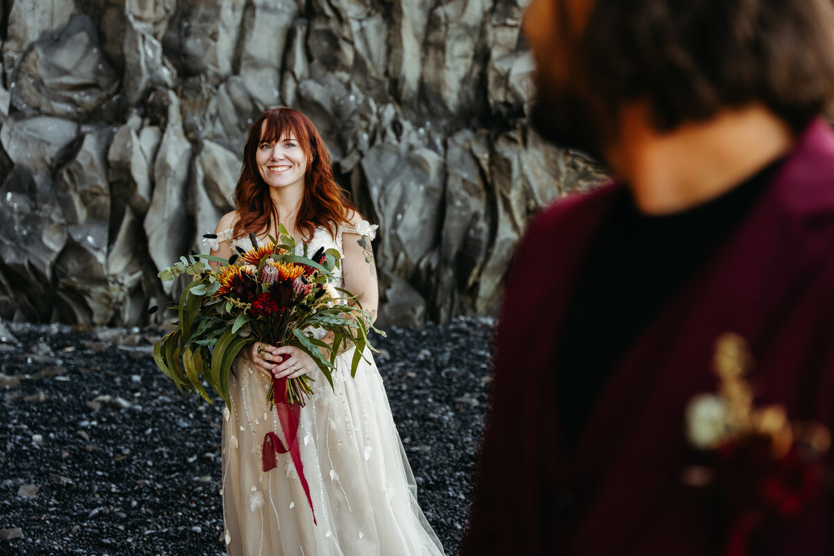 REYNISFJARA Iceland Elopement