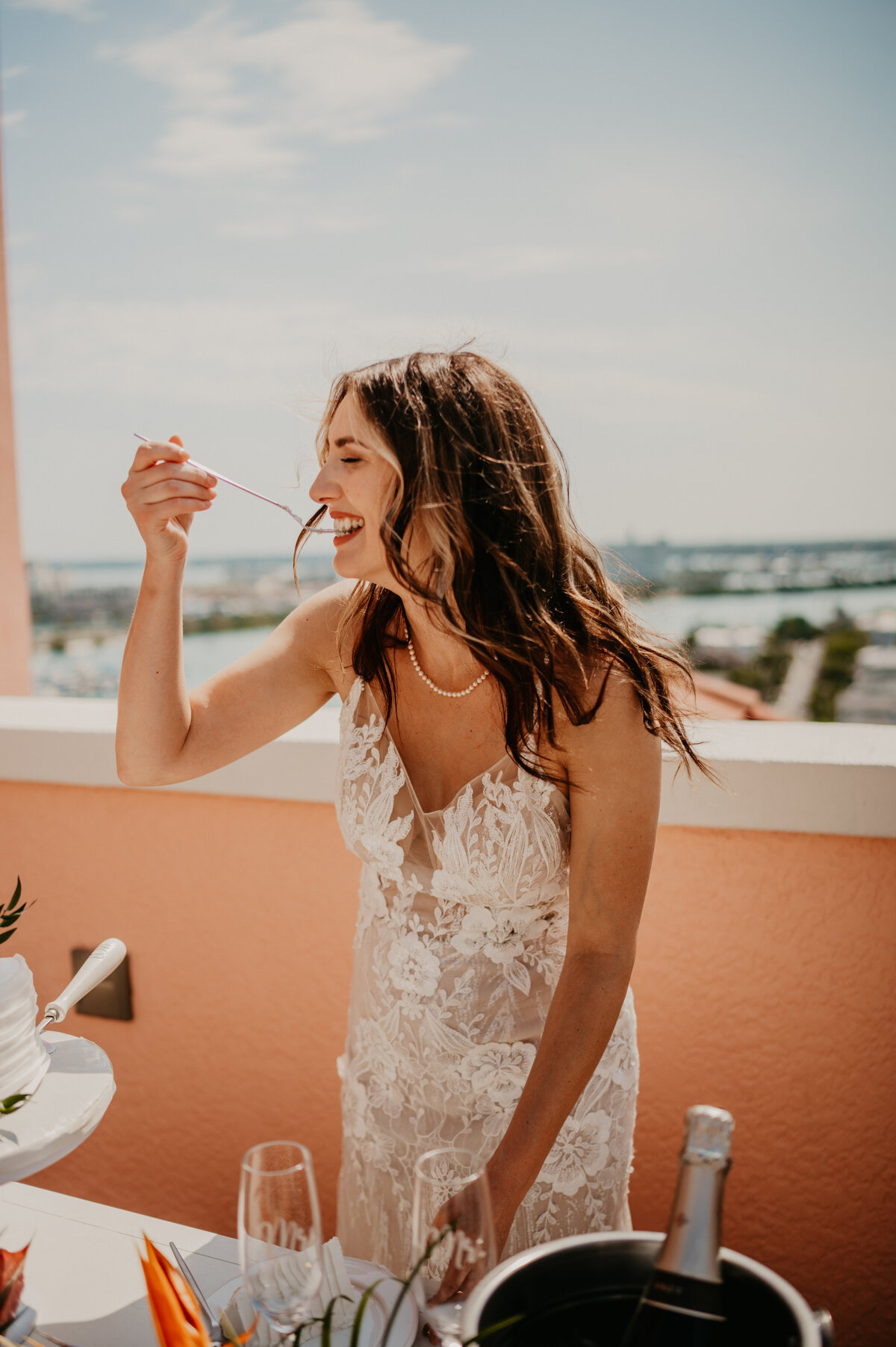 mariah-lacy-photo-hyatt-clearwater-florida-elopement-chantilly-chic-celebrations-27