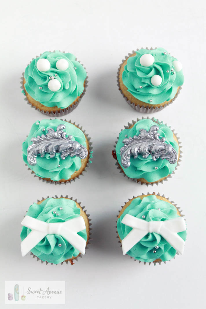 vintage tiffany blue cupcakes