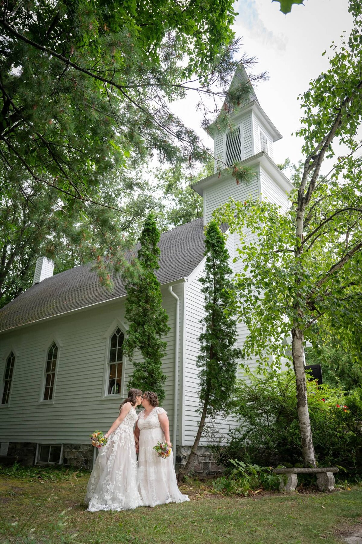 grandrapidsweddingphotographer-ss24-22