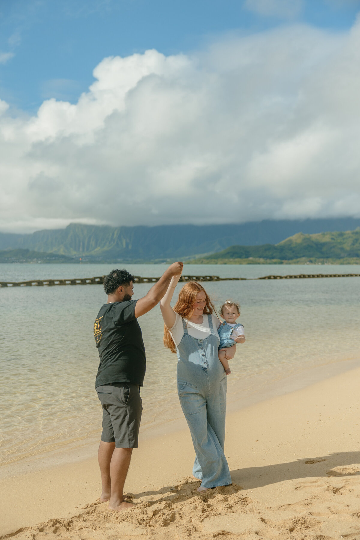 Maternity Photos in Honolulu Hawaii