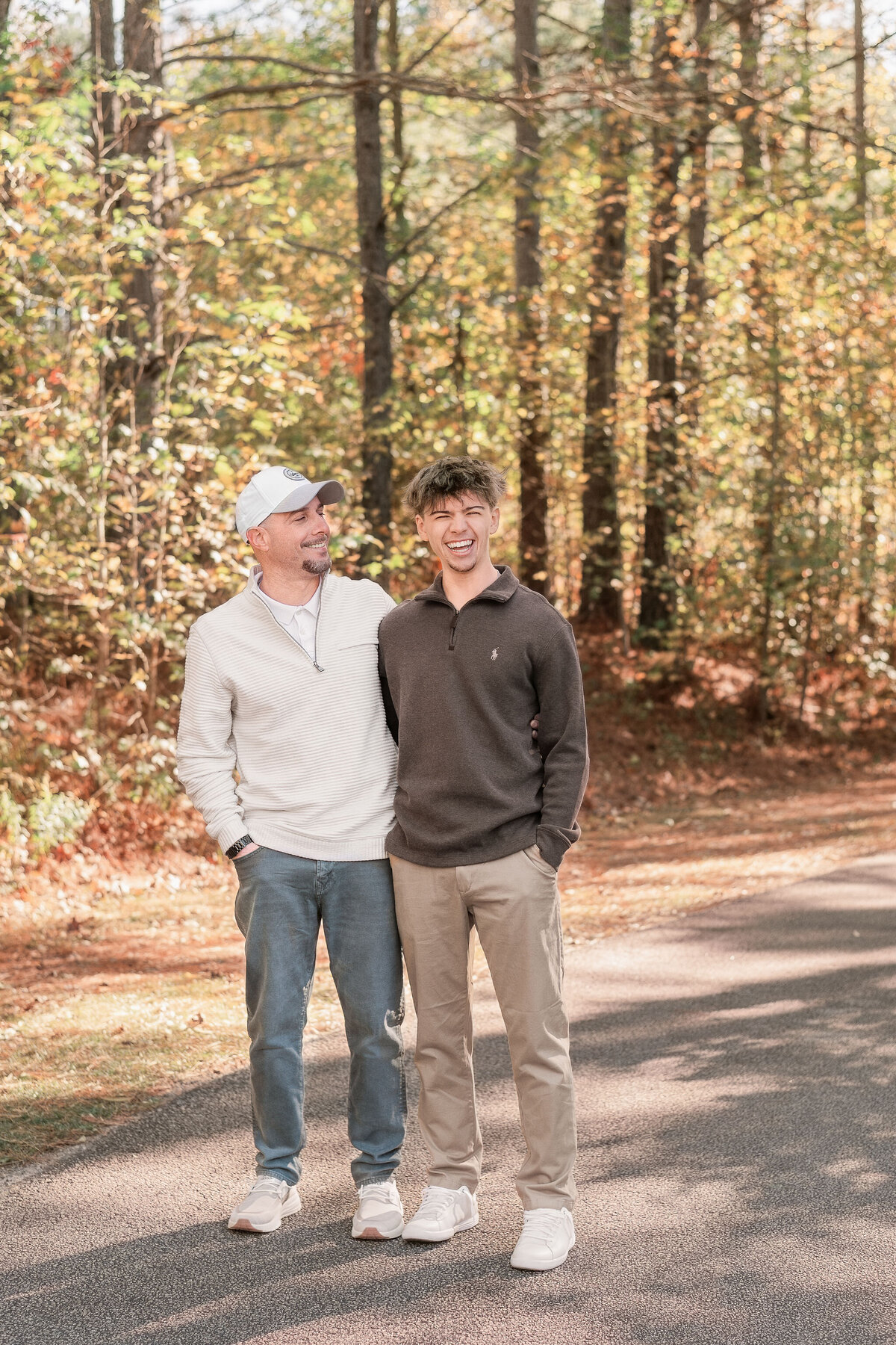 father-and-sons-autumn-photo-session