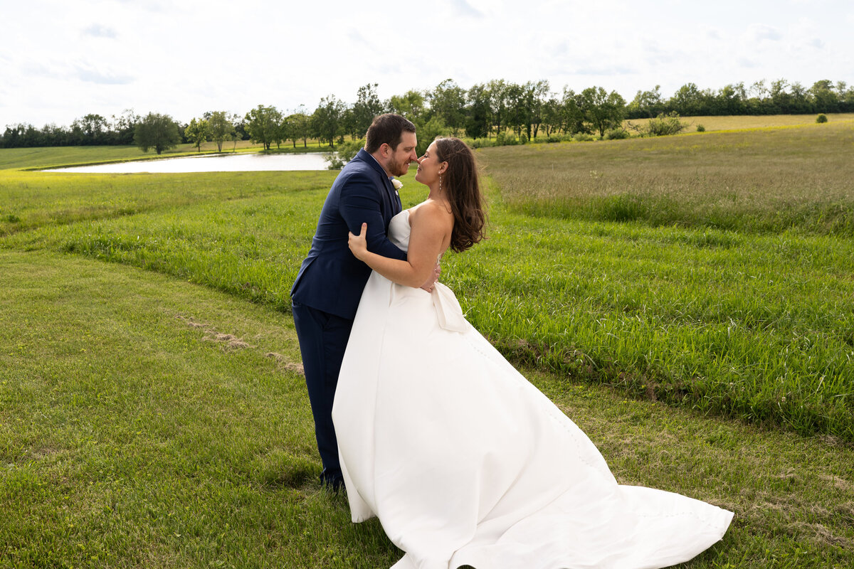 louisville-kentucky-wedding-photographer-evie-jill-photography-jpg21