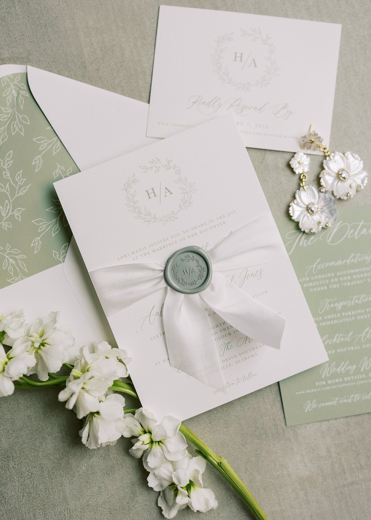 Ledgewood-Fine-Stationery-Wedding-Invitations276