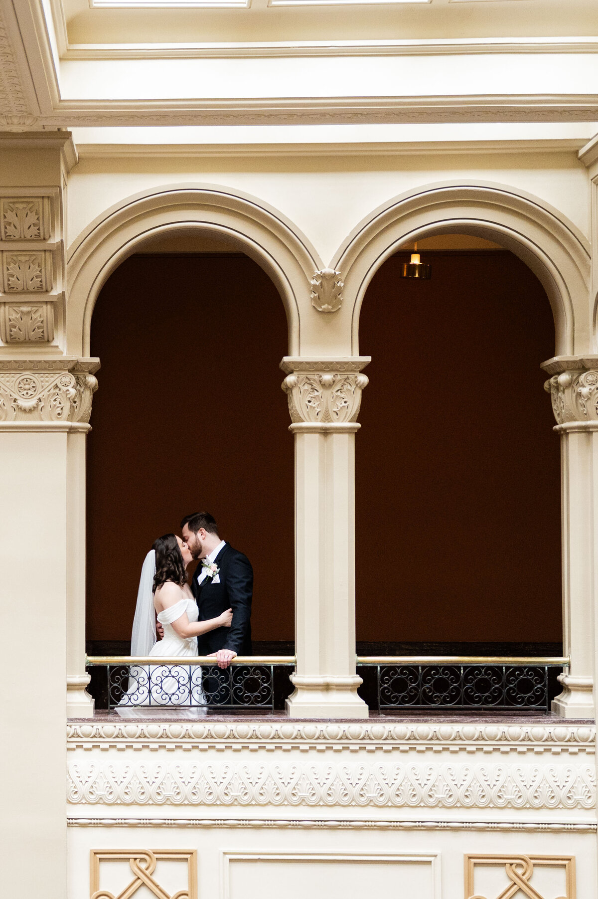 molly-alex-landmark-center-mn-wedding-day-7