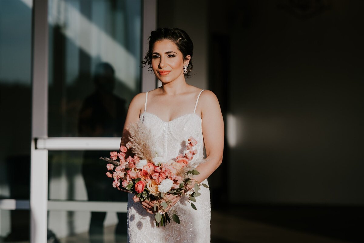 regina-the-photog-tampa-elopement-rooftop220-chantilly-chic-4