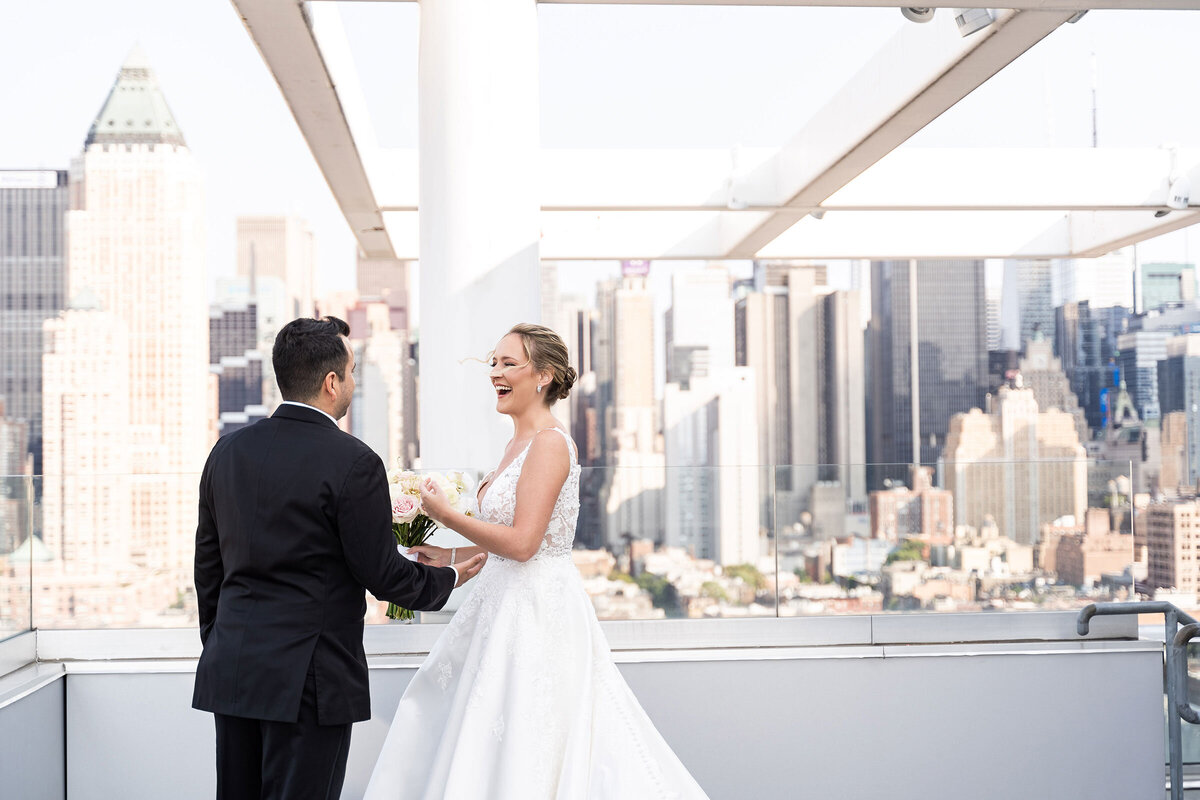 emma-cleary-new-york-nyc-wedding-photographer-videographer-venue-glasshouse-chelsea-19
