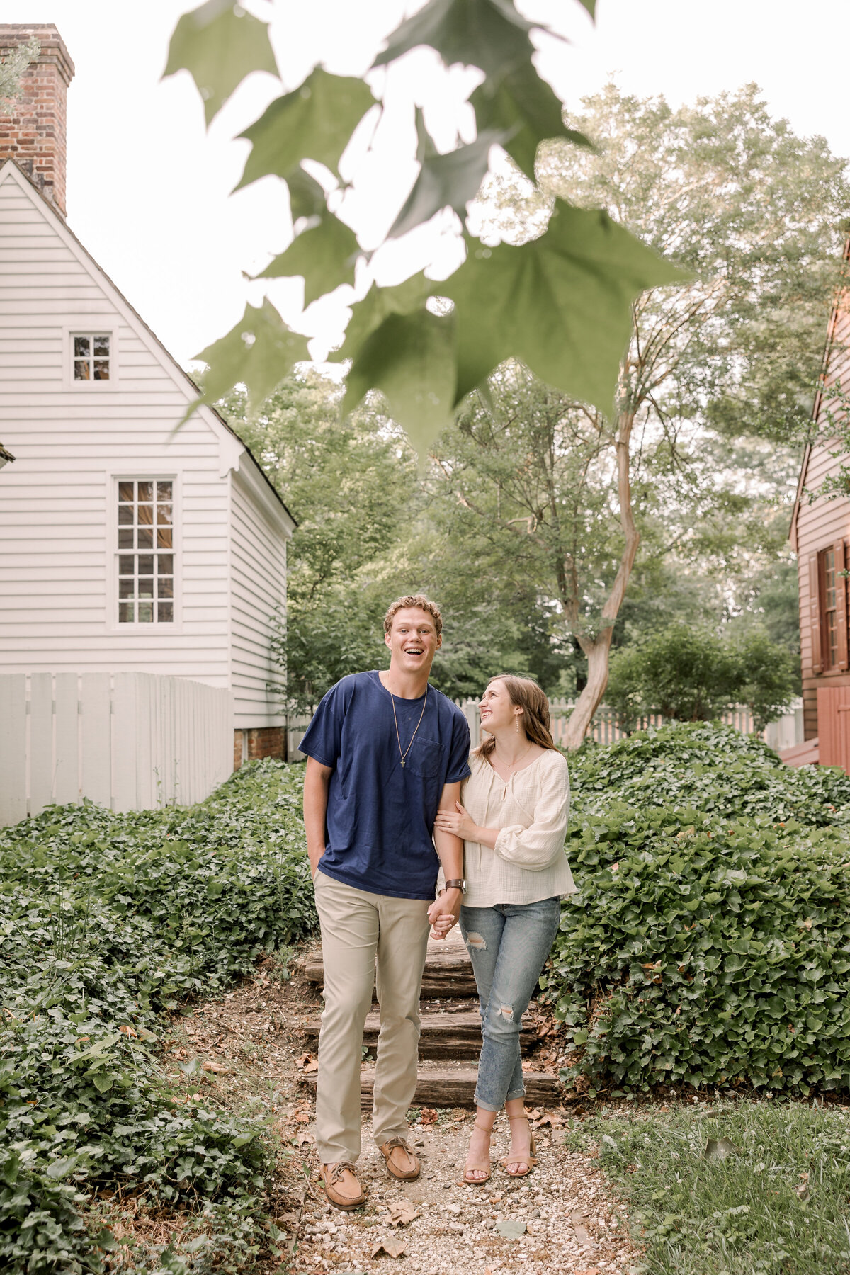 kailey_josh_sneaks_ashleyhessephotography-10