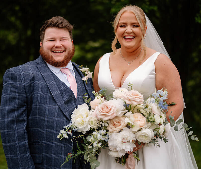 Bride and groom 206