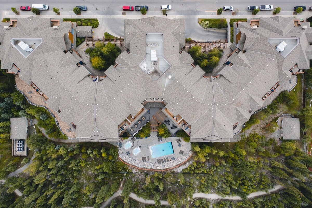 BLACKSTONE RESORT 7