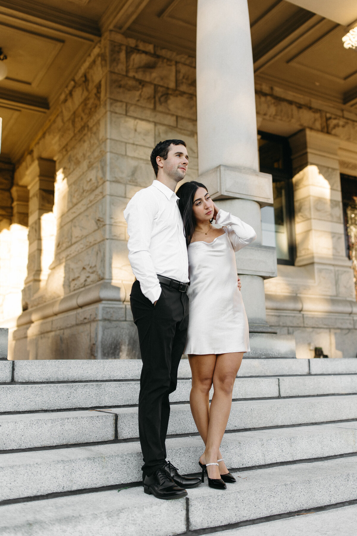 natalina&robbie_victoria_british_columbia_vancouver_island_downtown_rooftop_engagement_session_timeless_classy_elegant_old_money_sunset_stairs_romantic_couples_photos_photography_by_taiya82