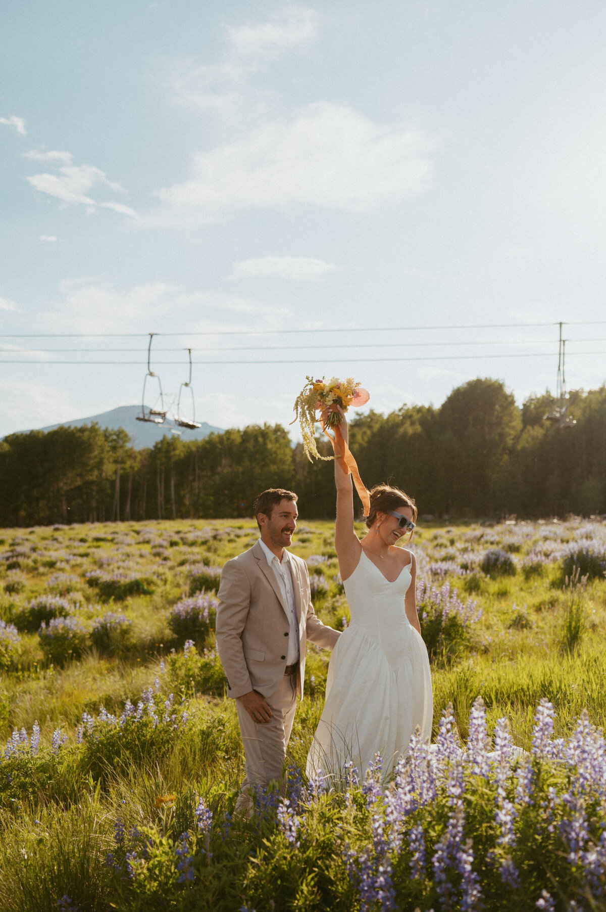 Bell Elopement CB-090