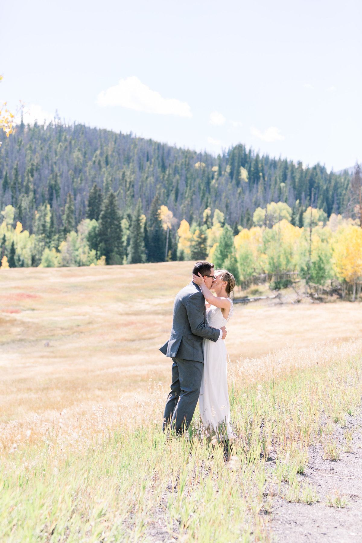 An intimate elopement nestled between the aspens in Lake Dillon, Colorado.