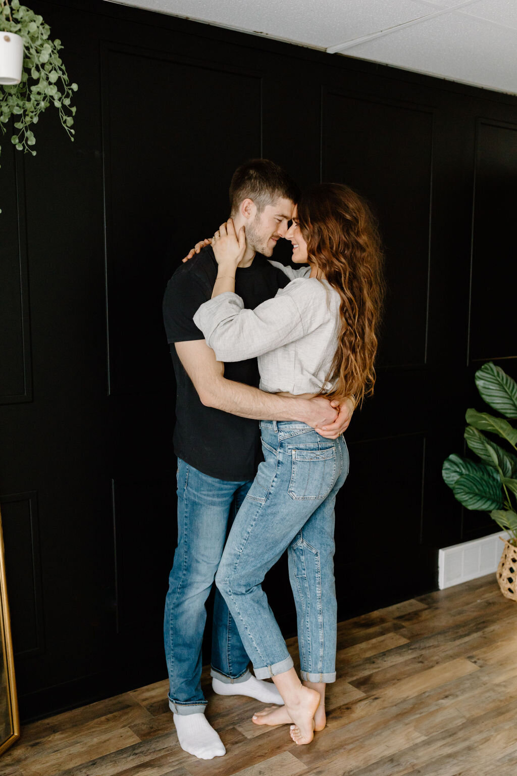christina_ney_photography_wedding_engagement_lifestyle_photographer_dubuque_iowa_wedding_planning_assistance_adventurous_bold_laidback Family Photography103
