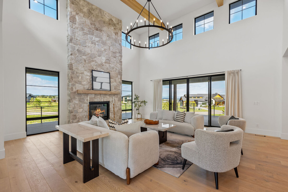 2442FoxView-09
