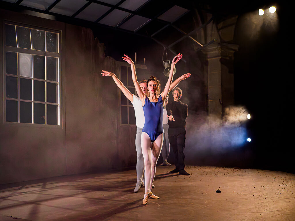 L'ECLIPSE Générale mise en scène Leslie Bernard, Matthias Jacquin ©Marie Charbonnier-049